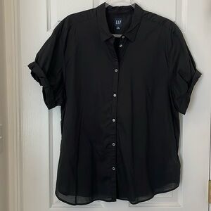 Gap Roll Cuff Short Sleeve Button Front Top